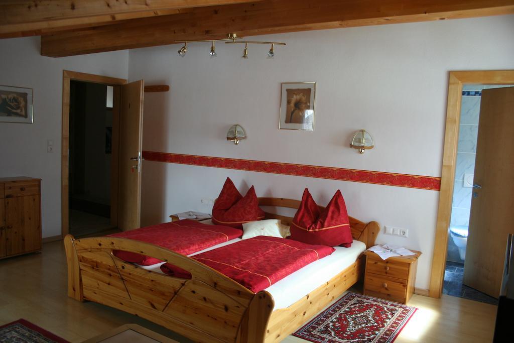 Haus Hildegard Hotell Neustift im Stubaital Rom bilde